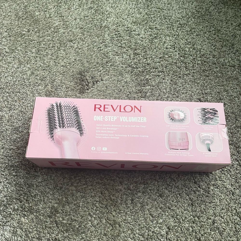 Revlon Pink One-Step Volumizer limited edition color - Picture 3 of 5